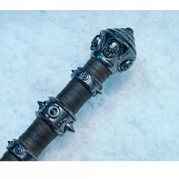 BLIZZARD OFFICIAL: World of Warcraft Frostmourne Sword Premium Replica with Base Set