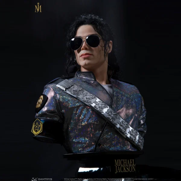 DAMTOYS: Michael Jackson (Dangerous Tour) Life size bust