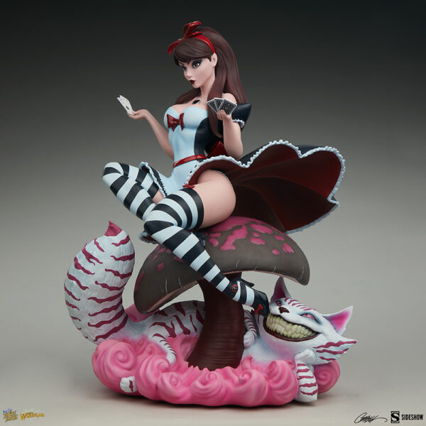 SIDESHOW COLLECTIBLES: Alice and Wonderland Game of Heart Edition