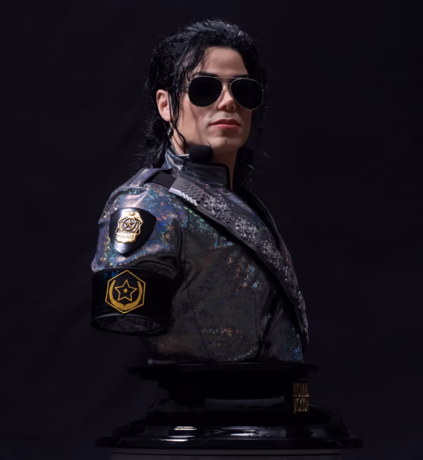 DAMTOYS: Michael Jackson (Dangerous Tour) Life size bust