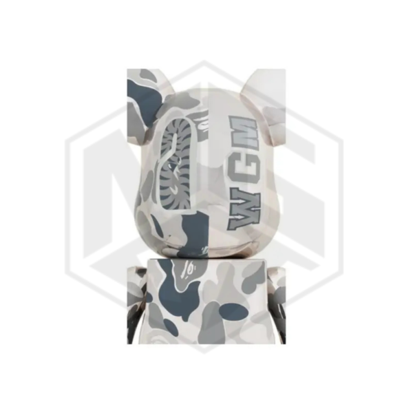 BEARBRICK 1000%: Bape Camo Shark