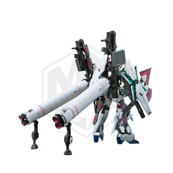 BANDAI: 1/144 RG Full Armor Unicorn Gundam