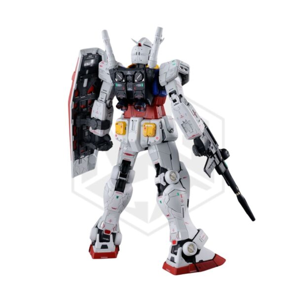 BANDAI: 1/60 PG Unleashed RX-78-2 Gundam