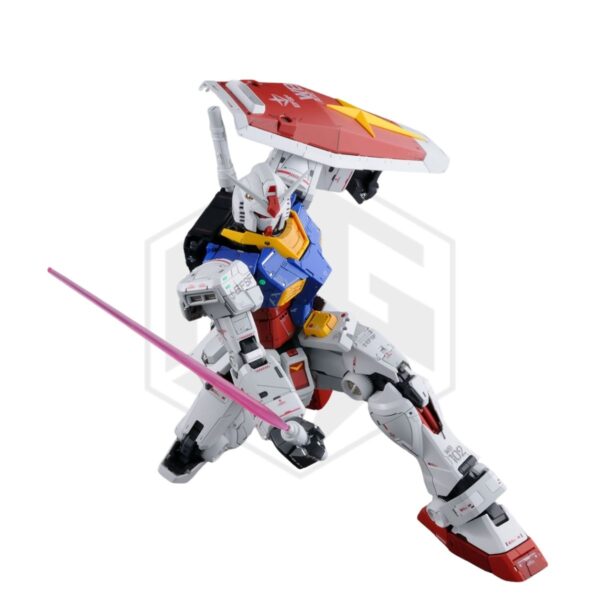 BANDAI: 1/60 PG Unleashed RX-78-2 Gundam
