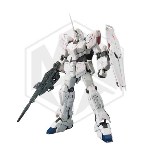 BANDAI: 1/144 RG RX-0 Unicorn Gundam