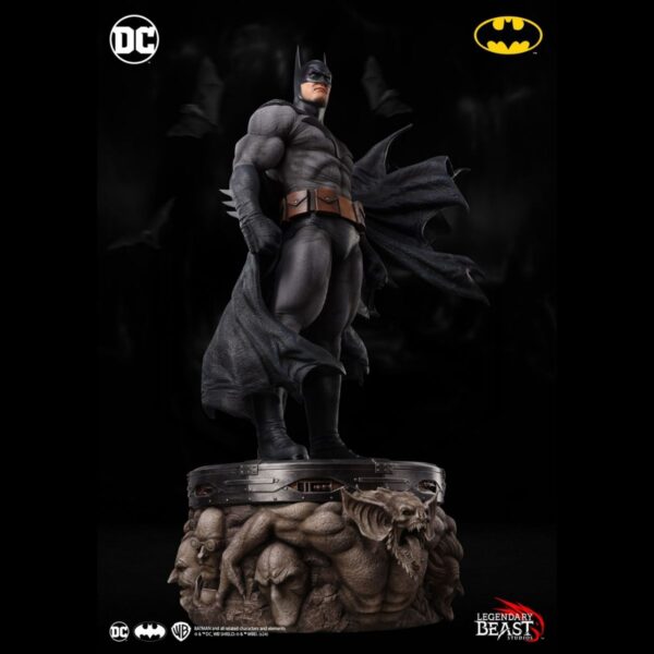 LEGENDARY BEAST STUDIO: BATMAN: REGULAR EDITION 1/3 Scale Prestige Series