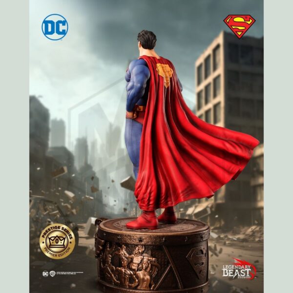 LEGENDARY BEAST STUDIO: Dark Blue Suit Premier in Hope Portrait 1/3 Scale Prestige Series