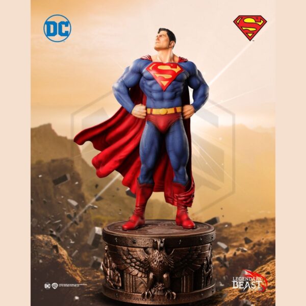 LEGENDARY BEAST STUDIO: Dark Blue Suit Regular in Hope Portrait 1/3 Scale Prestige Series