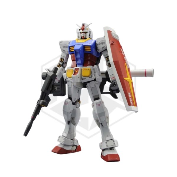 GUNDAM: 1/100 MG Gundam RX-78-2 Ver. 3.0