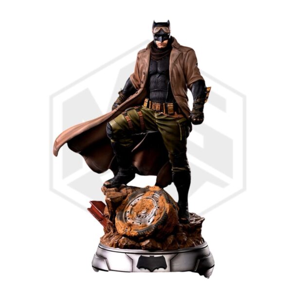 Iron Studios: Batman Knightmare