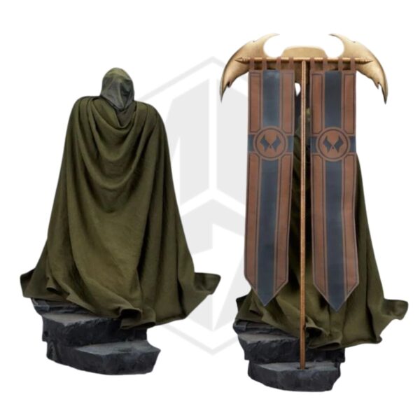 SIDESHOW COLLECTIBLES: Marvel Doctor Doom Maquette