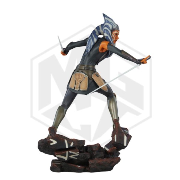 Sideshow Collectibles: Ahsoka Tano Premium Format Figure Sideshow Collectibles: Ahsoka Tano Premium Format Figure