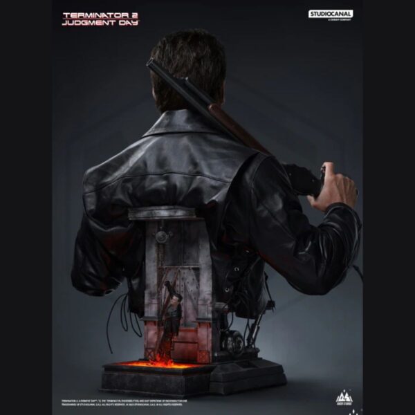 QUEEN STUDIO: Terminator 2: T-800 Life-Size Bust