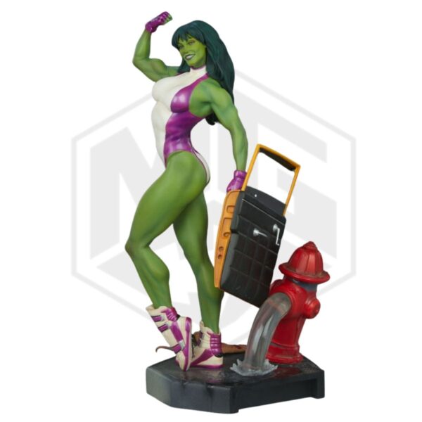 Sideshow Collectibles: She-Hulk Statues Sideshow Collectibles: She-Hulk Statues