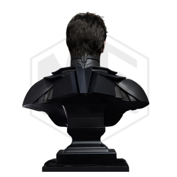 QUEEN STUDIO: The Dark Knight Batman Life-Size Bust
