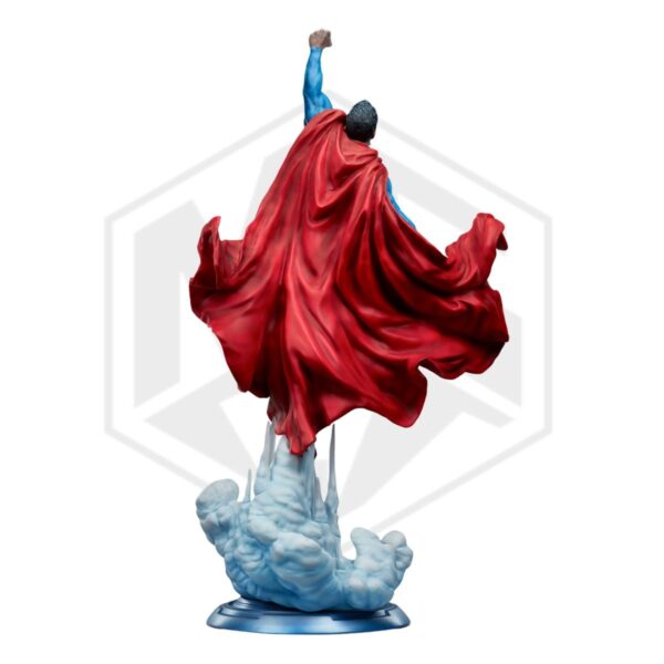 3 Sideshow Collectibles: Superman Premium Format Figure