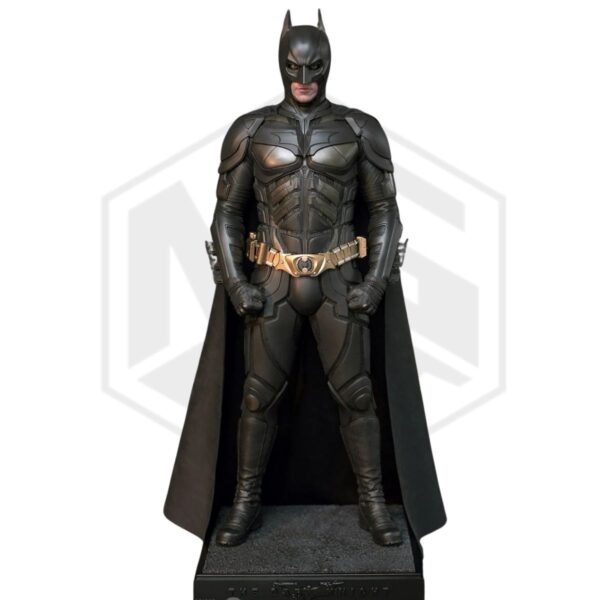 JND Studios: The Dark Knight - Batman 1/3 Scale Hyperreal Statue JND Studios: The Dark Knight - Batman 1/3 Scale Hyperreal Statue