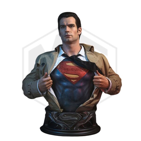 Infinity Studio X Penguin Toys: Superman Life-Size Bust Infinity Studio X Penguin Toys: Superman Life-Size Bust