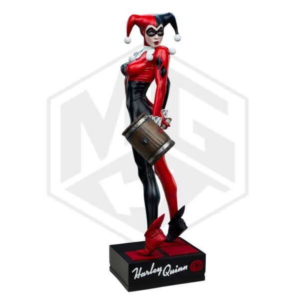 Sideshow Collectibles: Harley Quinn Premium Format
