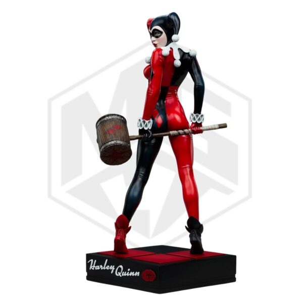 Sideshow Collectibles: Harley Quinn Premium Format