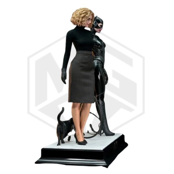 JND Studios: DC Catwoman Of Batman Returns (Dual Ver.) 1/3 Scale Statue