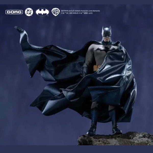 GONG Studio DC Batman: Hush Batman 1/12 Scale Action Figure
