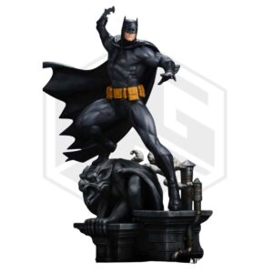 Tweeterhead: Batman (Black and Gray Edition) Quarter Scale Maquette Tweeterhead: Batman (Black and Gray Edition) Quarter Scale Maquette