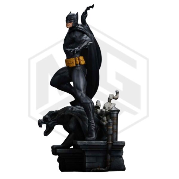 2 Tweeterhead: Batman (Black and Gray Edition) Quarter Scale Maquette