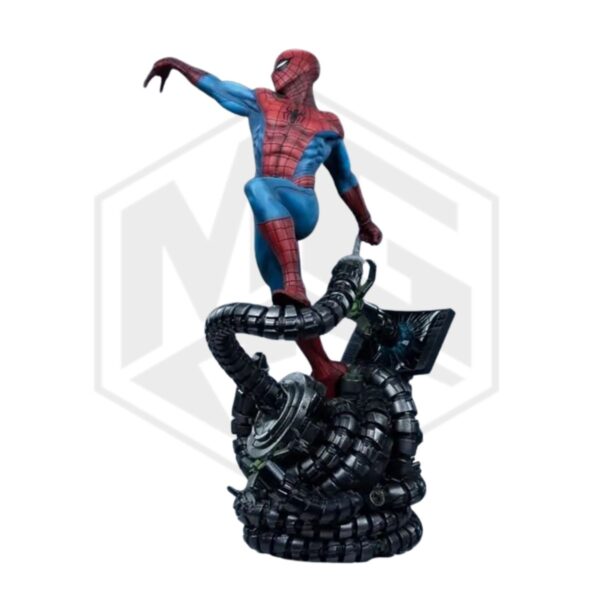 23 Sideshow Collectibles: Spider-Man Premium Format Figure