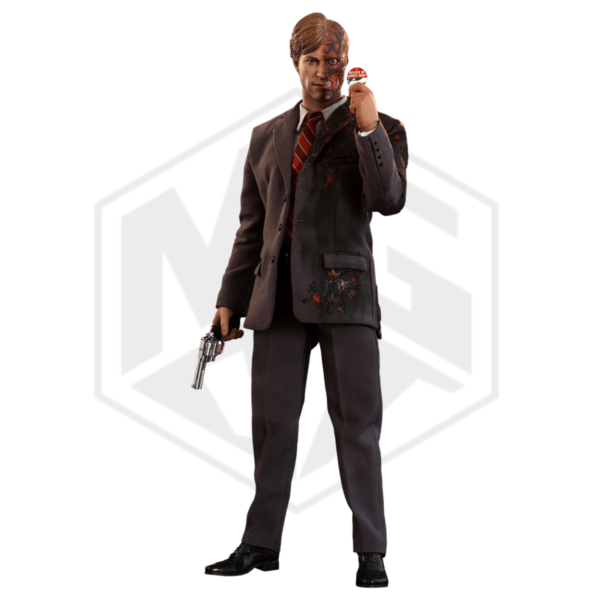 Hot Toys: TDK - Two Face 1/6 Scale